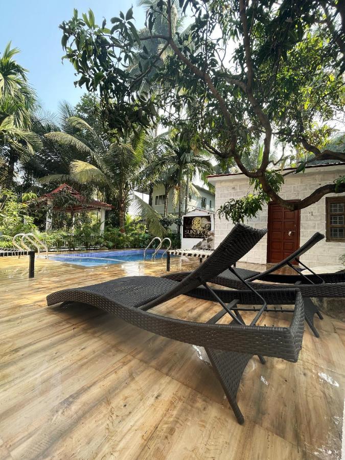 Sundeck Villa Alībāg Exterior foto